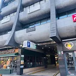 Tear Avenida 阿威罗