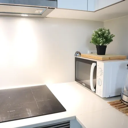 Tear Avenida Apartman *