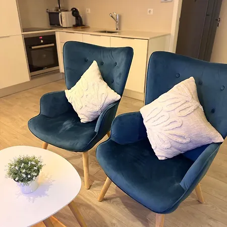 Tear Avenida Апартаменты Авейру