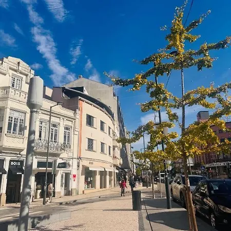 Tear Avenida Apartment Aveiro